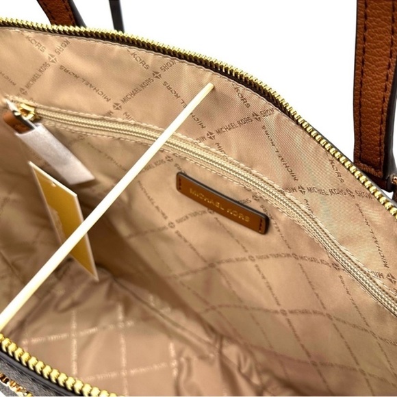 Michael Kors Large Charlotte Tote Bag & Large Double Zip Wallet Brown (NWT) - Picture 10 of 14